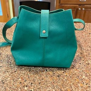 *****PRICE DROP*****  NWOT LULU DHARMA SHOULDER BAG